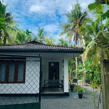 White Heaven Villa Unawatuna Exteriör bild