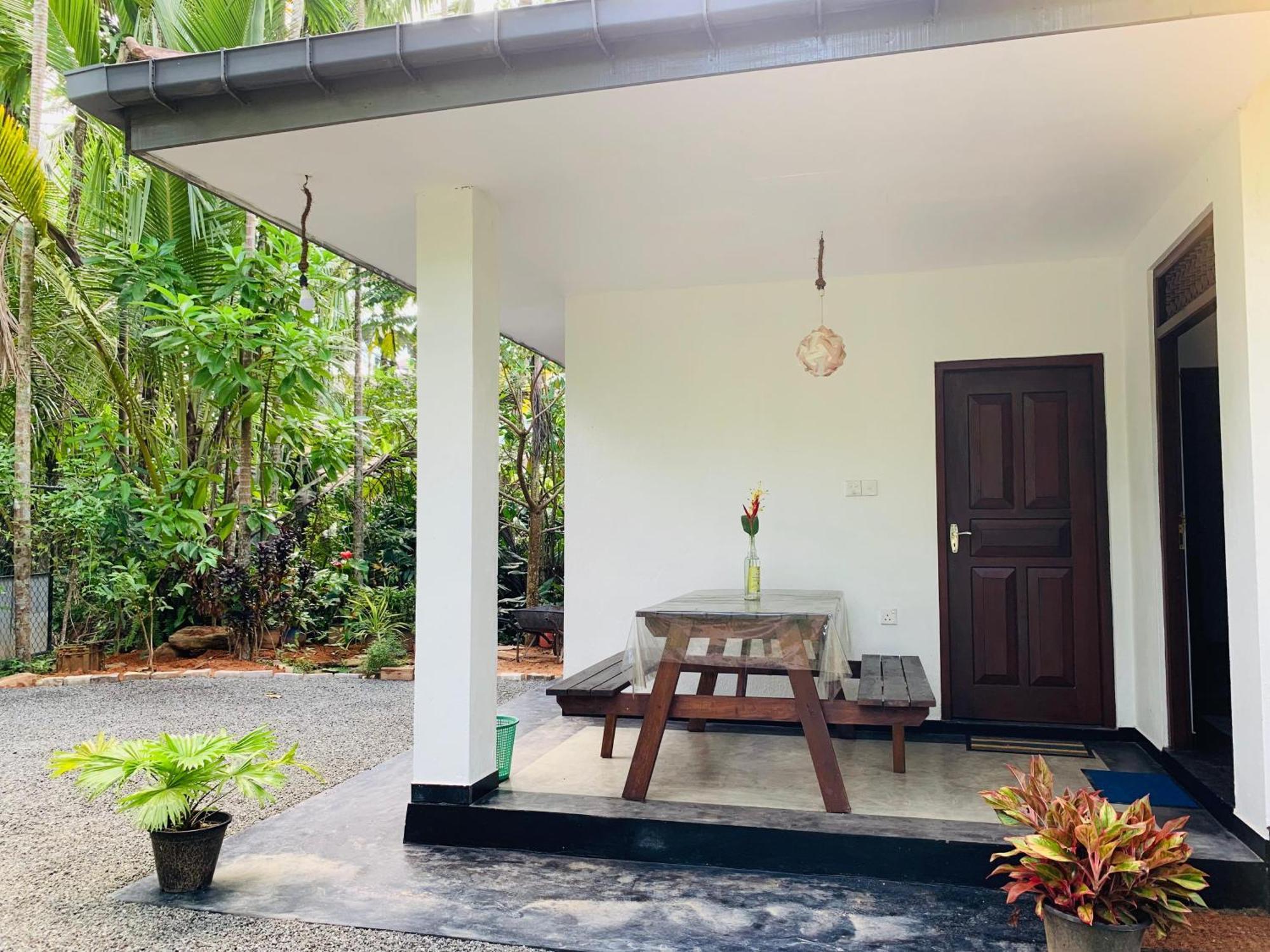 White Heaven Villa Unawatuna Exteriör bild